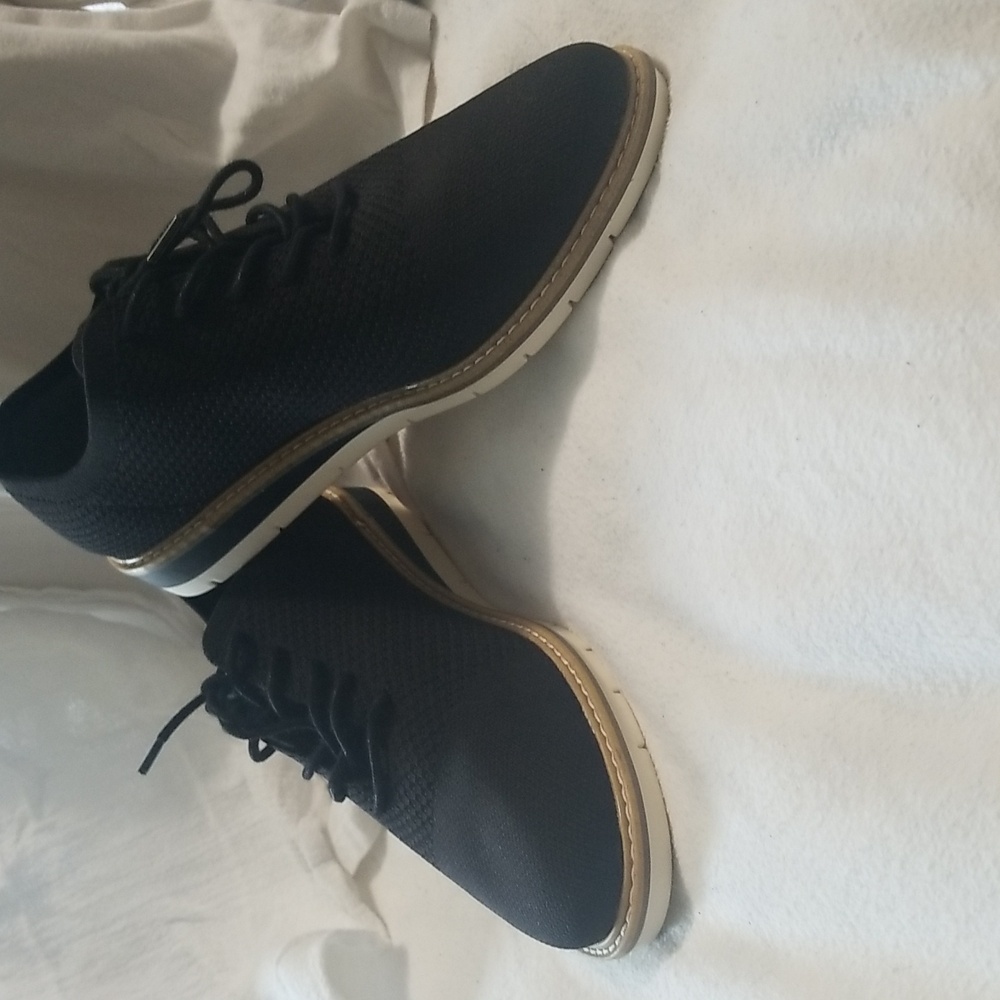Kelly & Katie Austin Mesh Sneakers